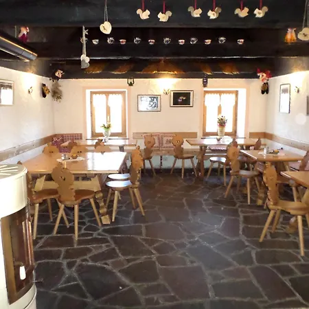 Rifugio Rinfreddo Hostel Comèlico Superiore